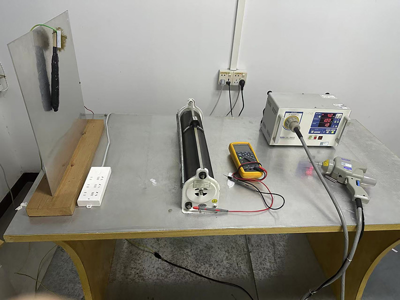 Electrostatic test (ESD)